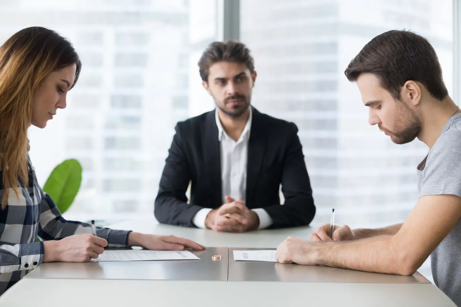 How EH Mediation Guides Couples Toward Fair and Balanced Outcomes Tiverton
